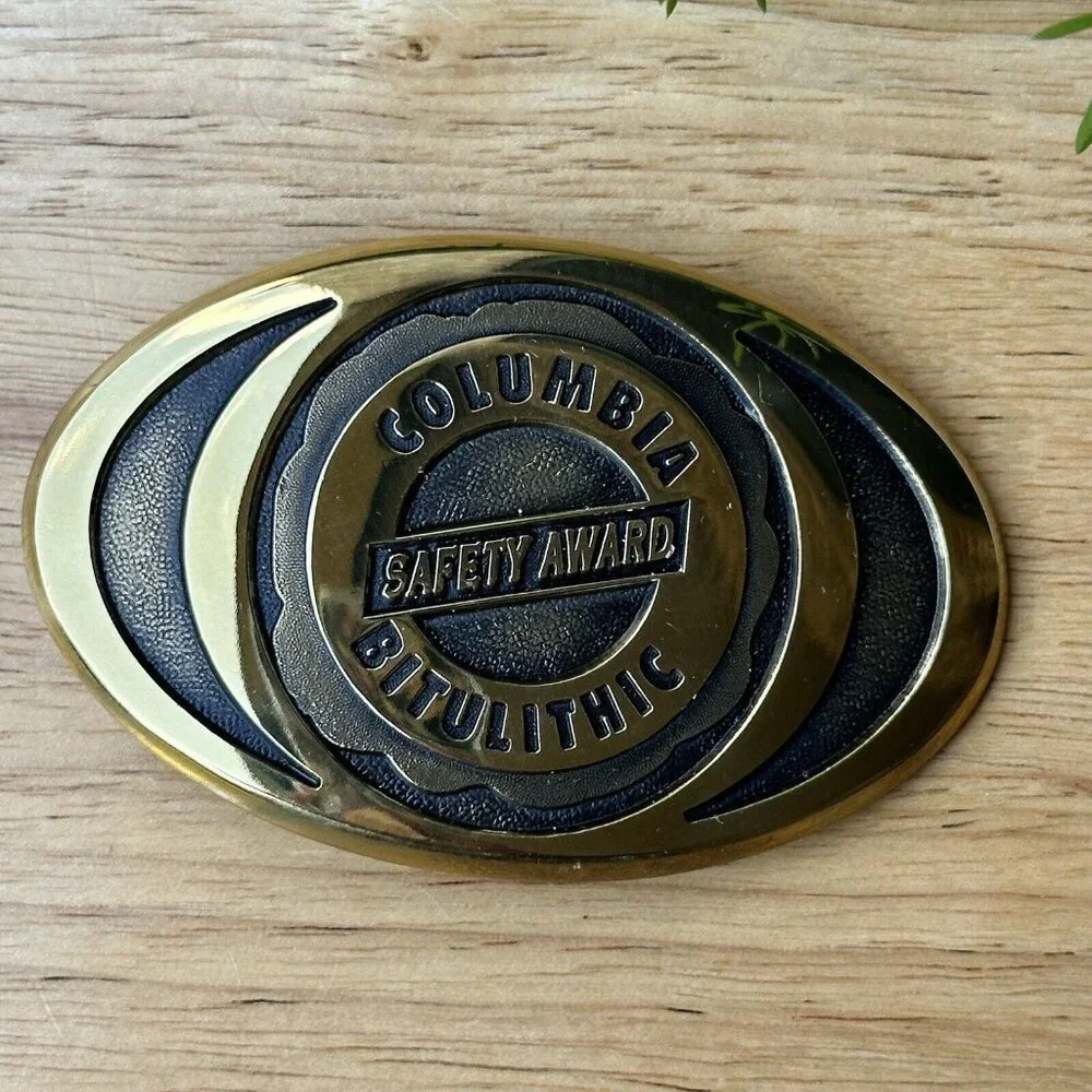 Vintage Columbia‎ Bitulithic Lafarge Brass Belt Buckle Oval Shape Safety Award